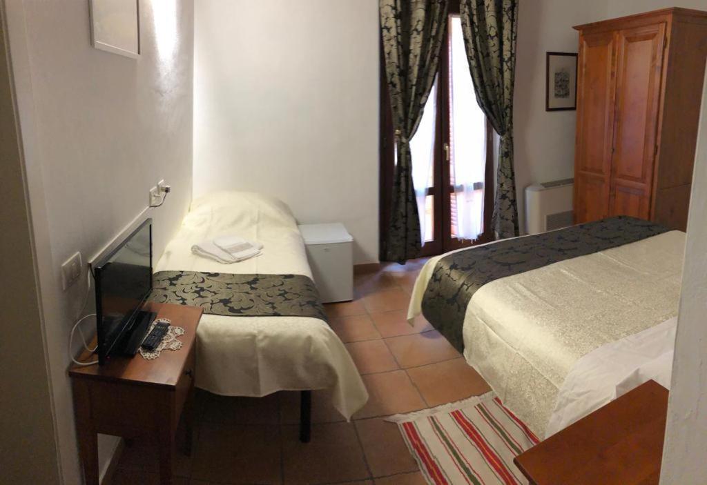 Villa Tuscany Сиена Экстерьер фото