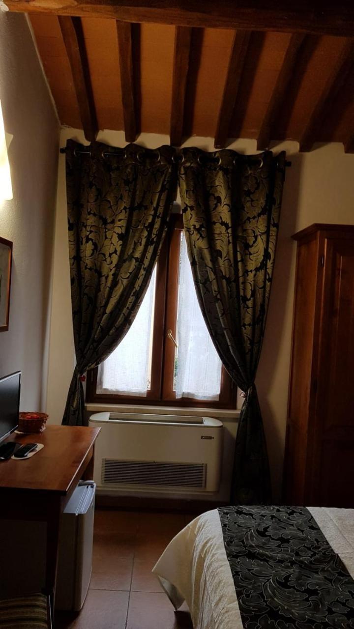 Villa Tuscany Сиена Экстерьер фото