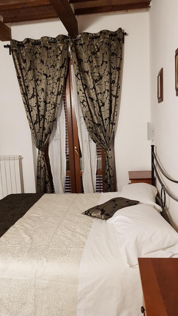 Villa Tuscany Сиена Экстерьер фото