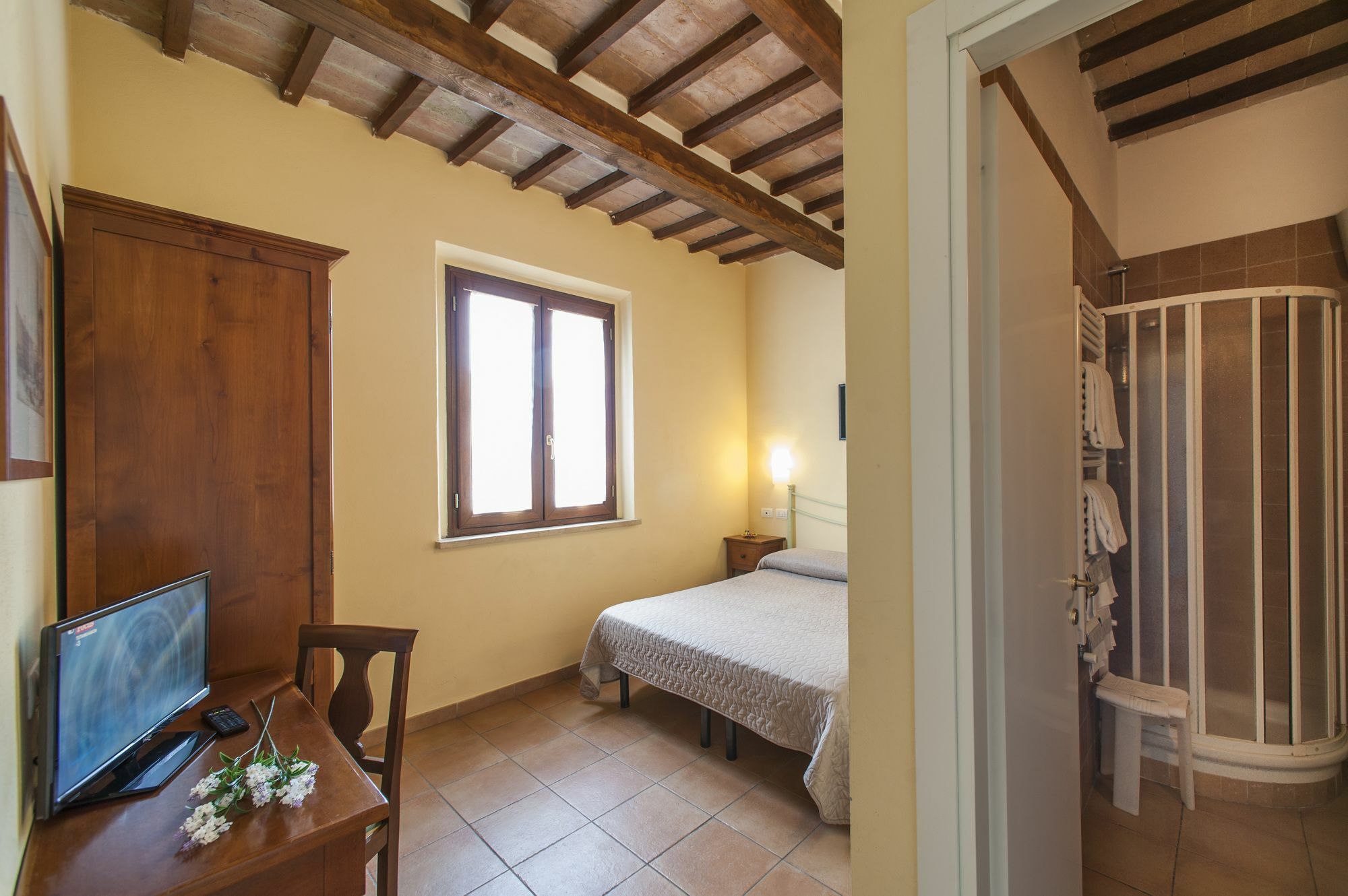 Villa Tuscany Сиена Экстерьер фото